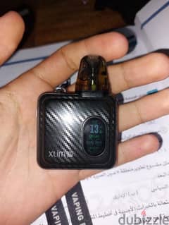 vape pod xlim sq pro used for month with 4 cartidges,box,chain&charger