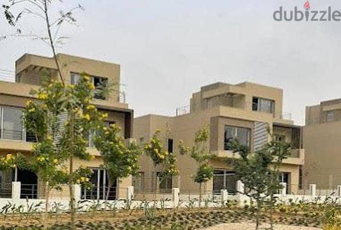With Installments And Lowest Down Payment Town House Middle For Sale 225M 6