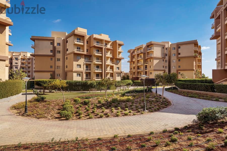 Apartment for sale in Ashgar City, 465 thousand down payment in installments, Gardens, 6th of October View Landscape 7