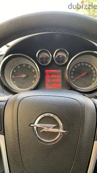 Opel Astra 2017 5