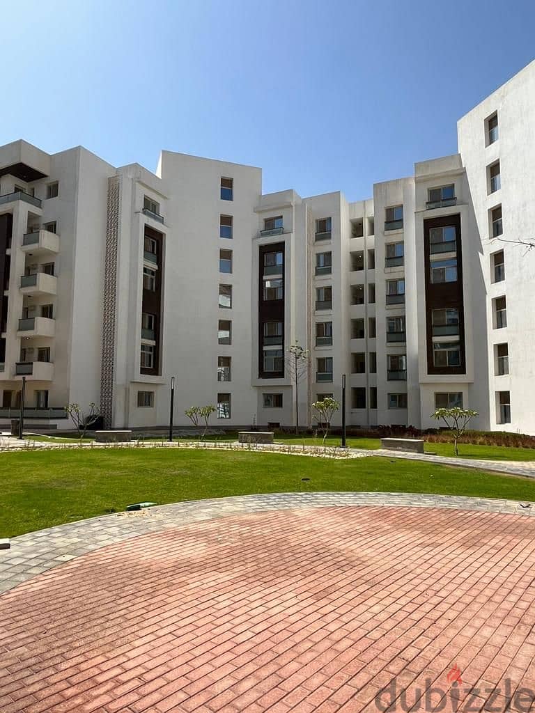 Apartment, 50% discount, fully finished, lowest price in Maqsed 10