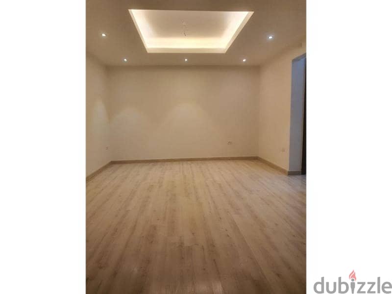 Delivered town house biggest BUA luxurious 5