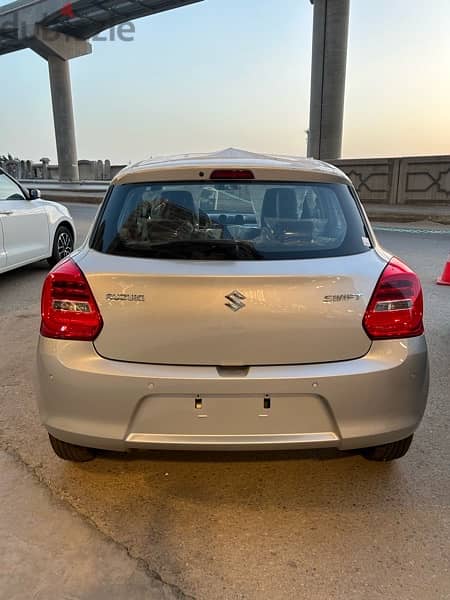 Suzuki Swift 2024 ارخص سعر 3