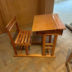 kids writing table and chair 0