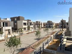 with the least DP Town house for sale in Palm Hills New Cairo بالم هيلز نيو كايرو