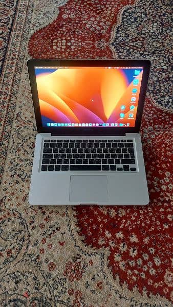 بحاله جيده جدا 
MacBook Pro 2012 
هارد 500 جيجا  + هارد 120 SSD 0