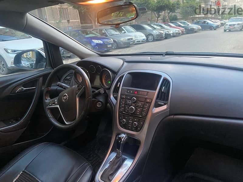 Opel Astra 2020 4
