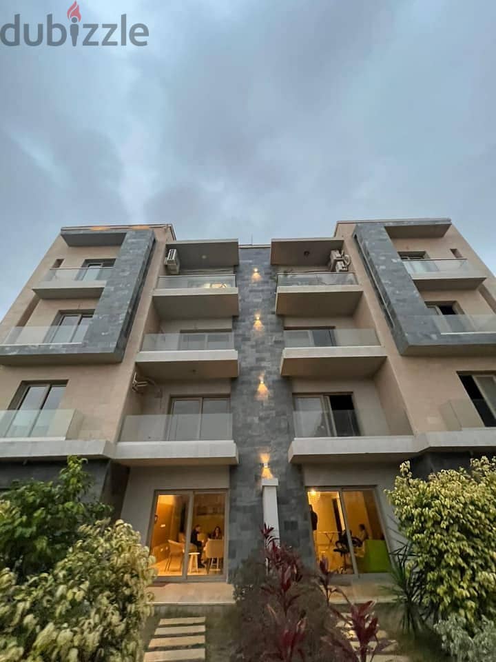 Apartment with Garden For Sale Immediate Receipt In Galleria Residence New Cairo Compound In Golden Square With 10% Down Payment 7