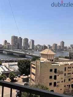 شقة ١٦٠ متر على النيل