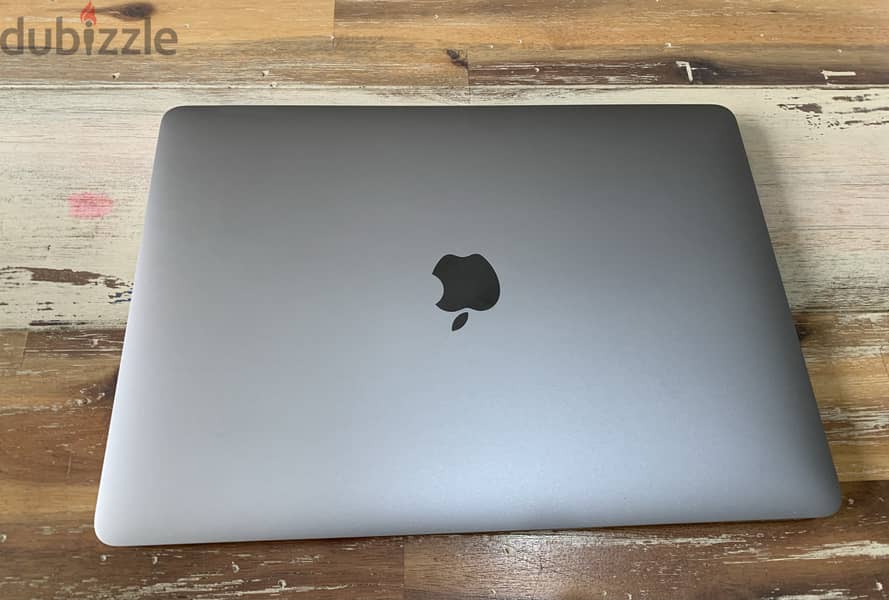 Intel MacBook Pro 13 inch (Early 2020, 16GB/512GB) 3