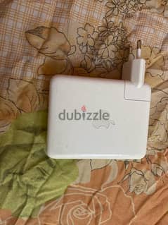 MacBook charger 140W with ugreen cabel