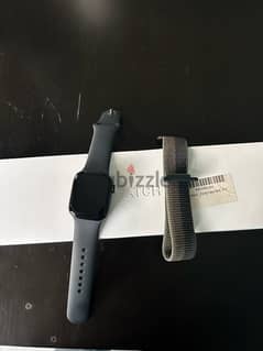 Apple watch series 8 41mm with 2 original bands