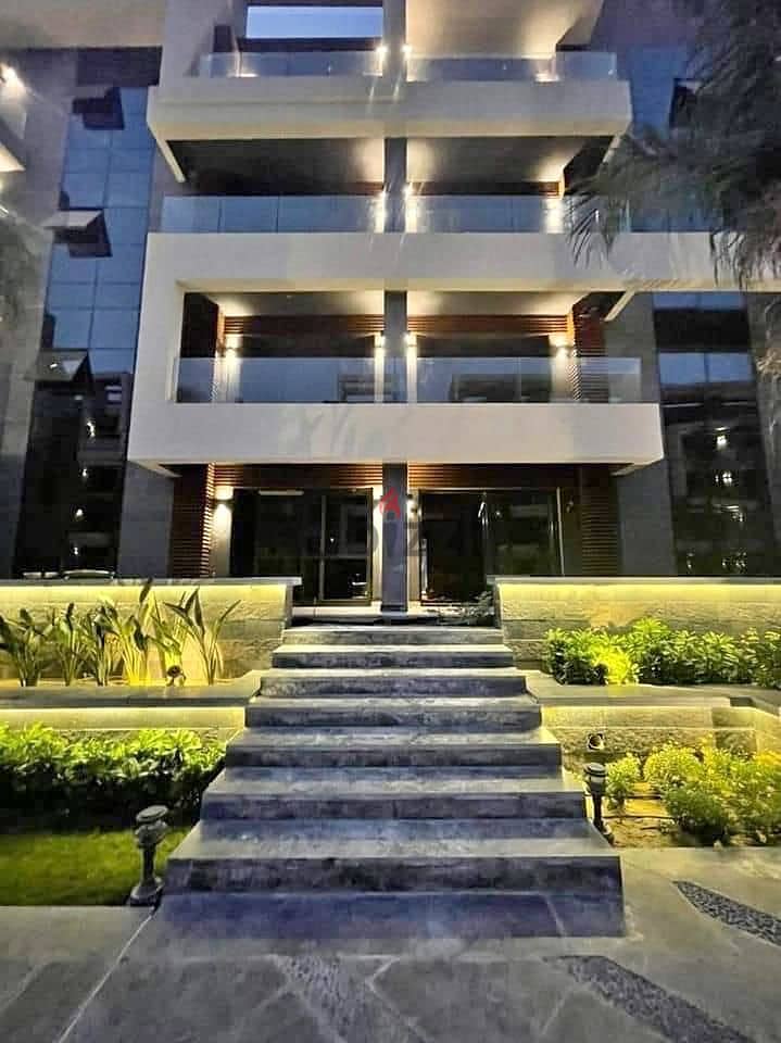 Apartment For sale 168M Ground Ready To Move in El Patio Oro | شقة للبيع أستلام فوري أرضي بجاردن 3 غرف في الباتيو اورو لافيستا 2