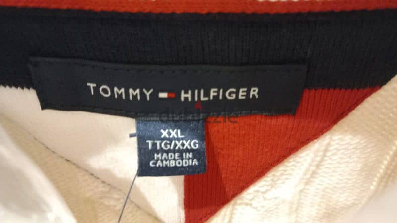 Unworn Original Tommy Hilfiger Pullover with Ticket 1