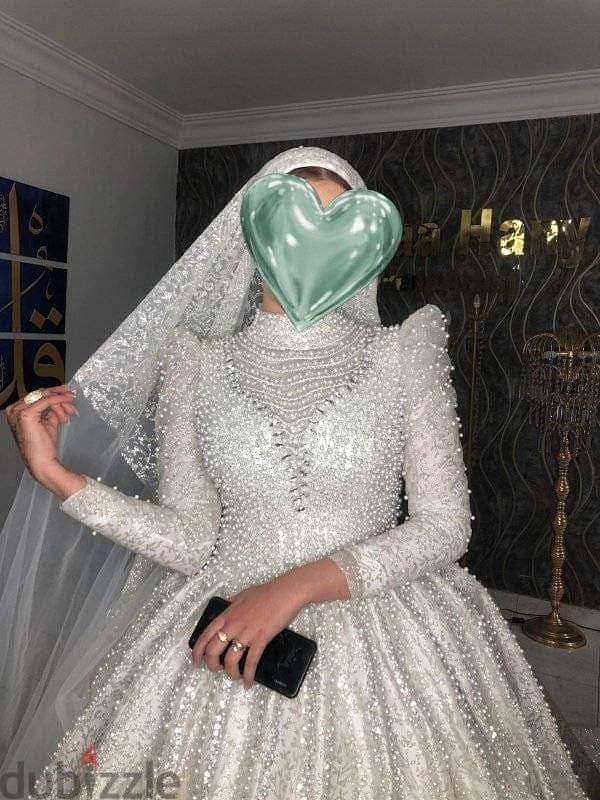 فستان زفاف بالطرحه 4