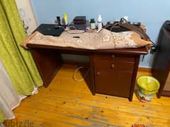 مكتب  خشب