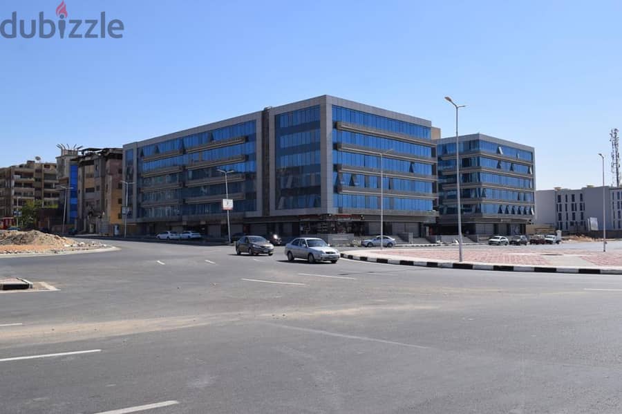Shop for sale in Nasr City, 190 meters, directly from the owner, in installments, with a special locationمحل للبيع  في مدينه نصر 190 متر من المالك مبا 4