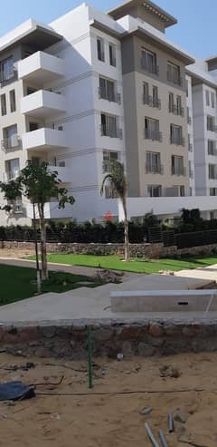 Duplex ground bahary with garden for sale greenery view 0