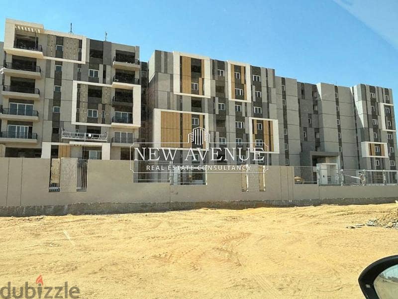 Corner apartment in haptown with installments 1