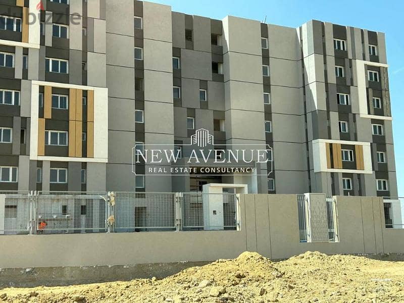 Corner apartment in haptown with installments 5
