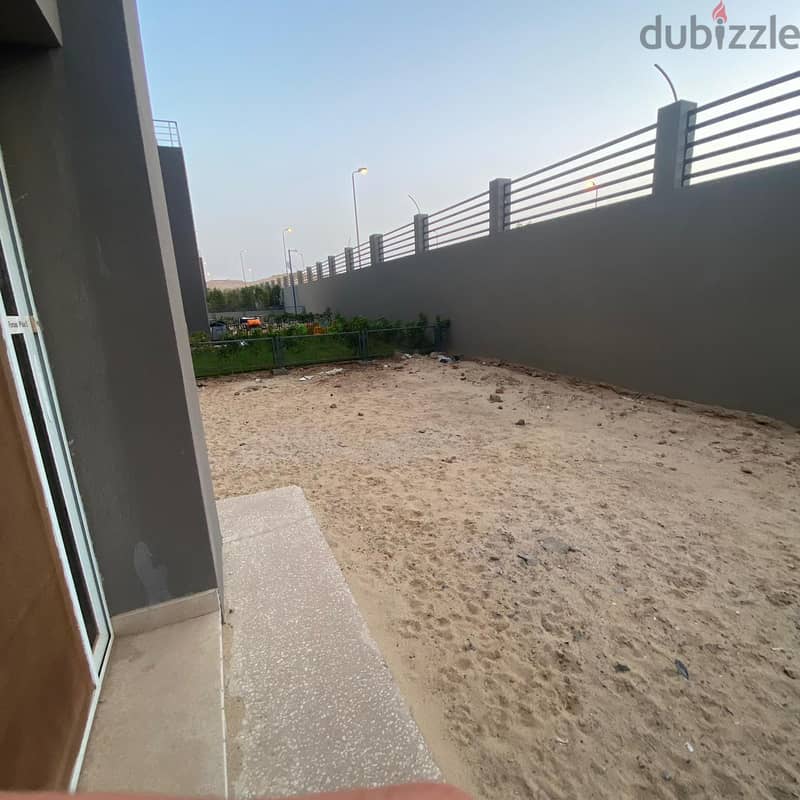 Ground apartment with garden for sale at Etapa compound , Sheikh zayed 3