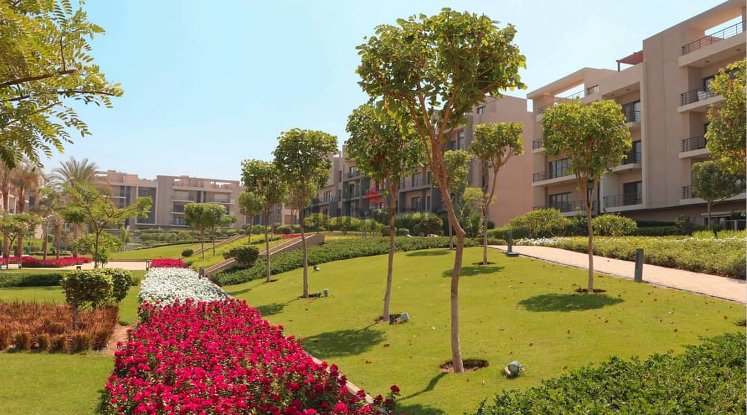 Apartment 155 Meters + 66 Meters Garden, Immediate Deliver, For Sale With Installments In Al Marasem Fifth Square Compound, New Cairo 3