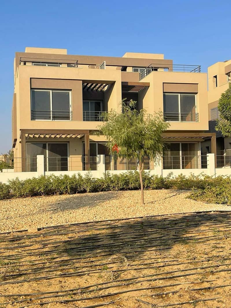 Twin House for Sale with Prime location in Palm Hills New Cairo Ready To Move Very Prime Location Open View 7