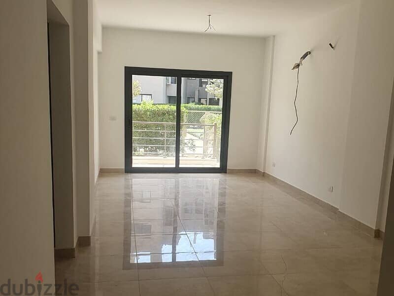 Fuly Finished Apartment for Sale with Down Payment and Installments in Fifth Square Al Marassem in Golden Square 7