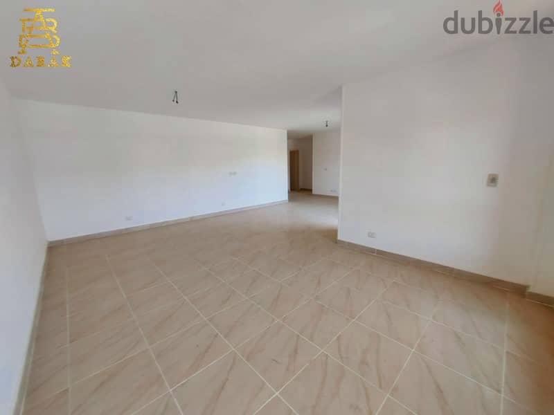 Apartment for sale in Madinaty, 200 square meters with an unobstructed open view in B8, near services. 7
