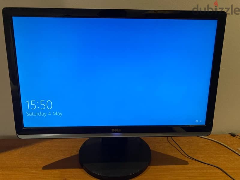 Dell 24” inch HD Monitor with Samsung Stand 3