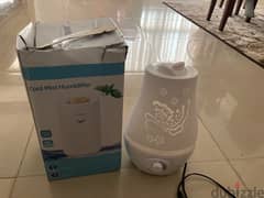 Cool Mist Humidifier, 2L capacity, Excellent condition,different color