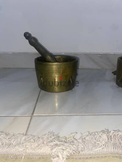 هون نحاس للبيع عمره اكثر من ٩٠ سنه