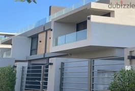 Standalone villa for sale 480m with 7y installments in La Vista Patio Town New Cairo next to AUC   لافيستا باتيو تاون التجمع الخامس 0