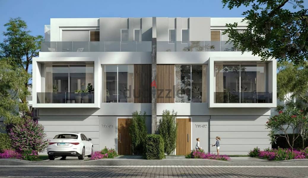 Standalone villa for sale 480m with 7y installments in La Vista Patio Town New Cairo next to AUC   لافيستا باتيو تاون التجمع الخامس 4