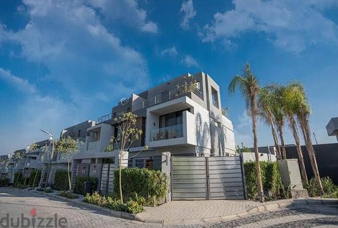Standalone villa for sale 480m with 7y installments in La Vista Patio Town New Cairo next to AUC   لافيستا باتيو تاون التجمع الخامس 8
