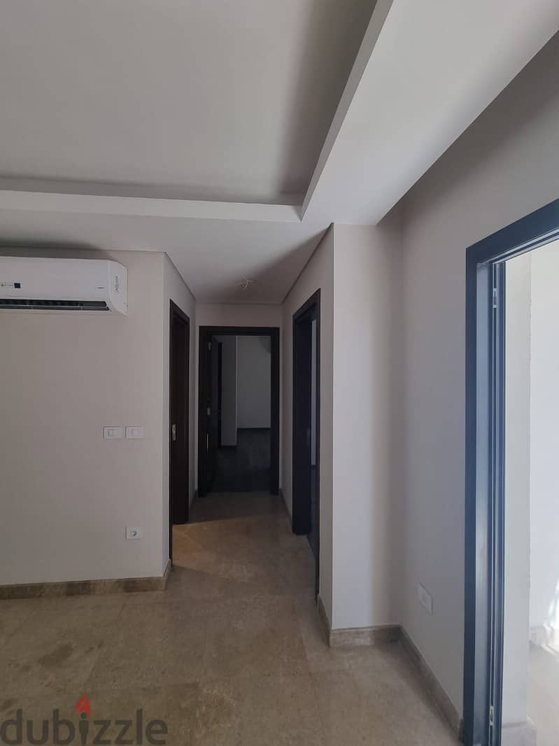 Apartment for rent in ZED Towers Sheikh Zayed City Bua 100m² 3