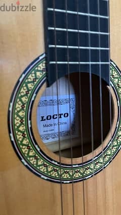 locto guitar - لوكتو جيتار بحالة مثل الجديد ب الظبط