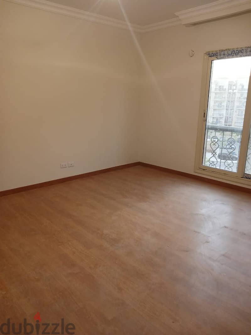 162 sqm apartment for rent, with new law, in Al-Rehab 2, in front of the Eastern Market, with special finishes 5