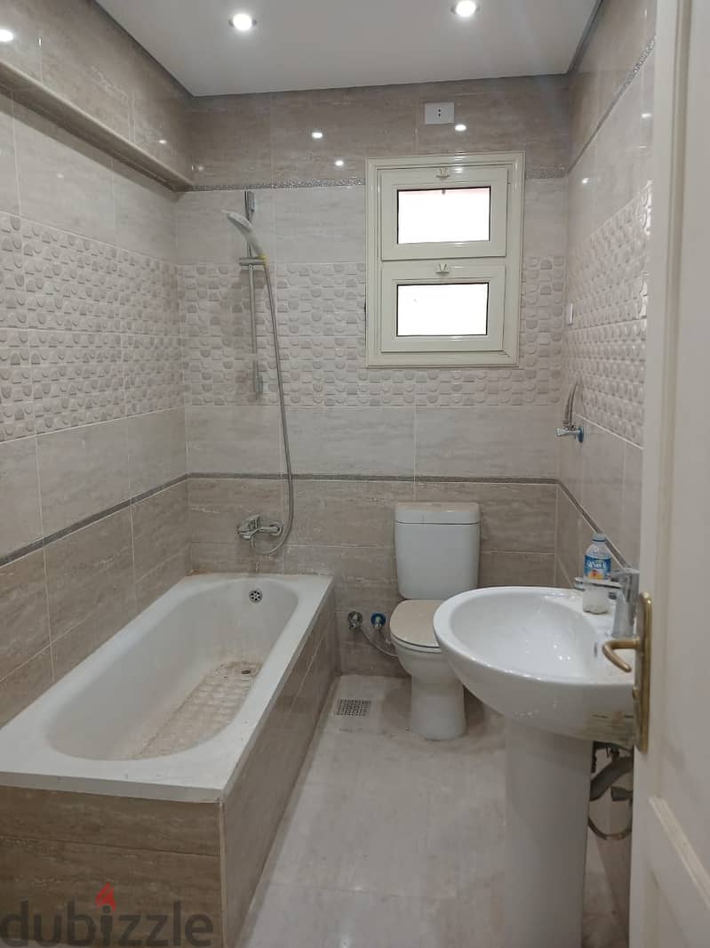 162 sqm apartment for rent, with new law, in Al-Rehab 2, in front of the Eastern Market, with special finishes 8