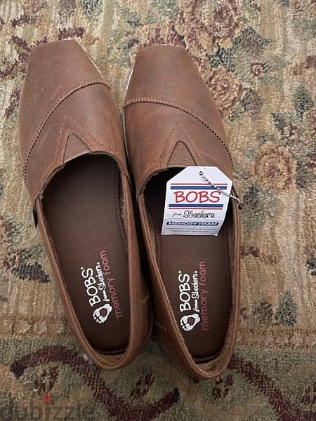 حذاء سكيتشرز الاصلي من امريكا مقاس ٤٢ 1