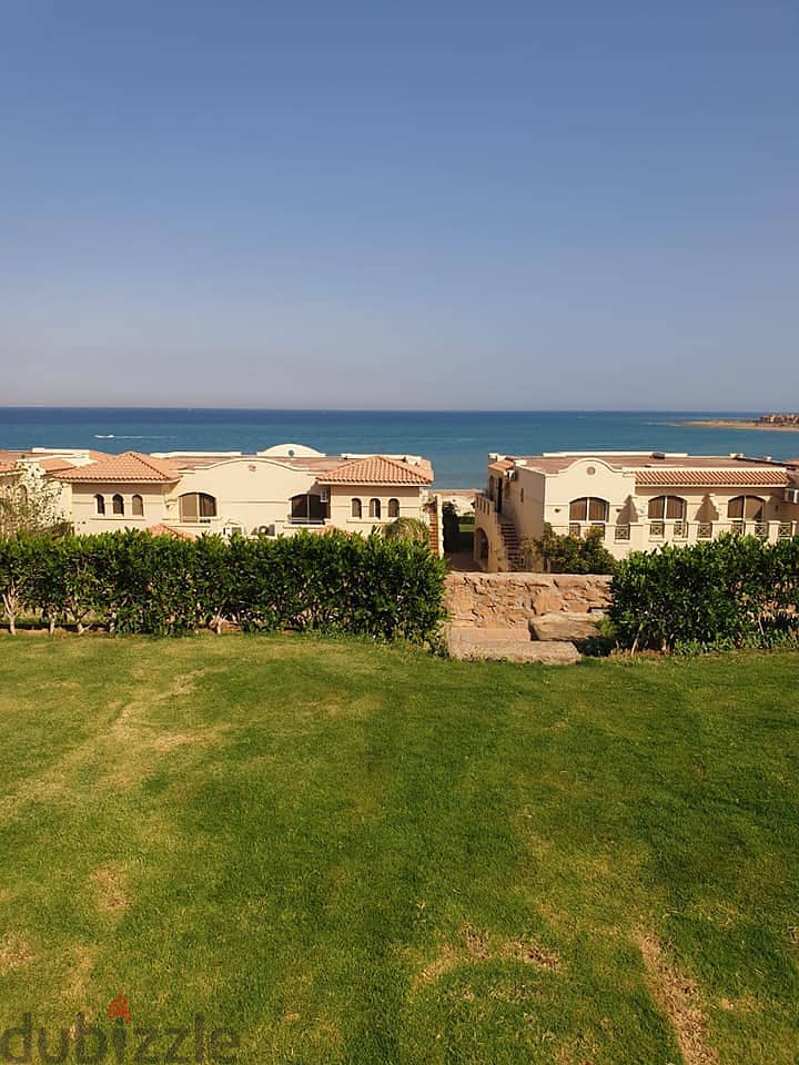 Chalet for sale in La Vista, Ain Sokhna, immediate receipt, fully finished, view on the sea 11