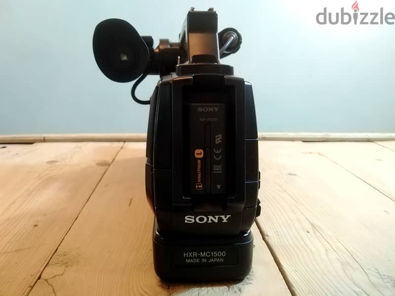 كاميرا  SONY 1500 HD للبيع 3