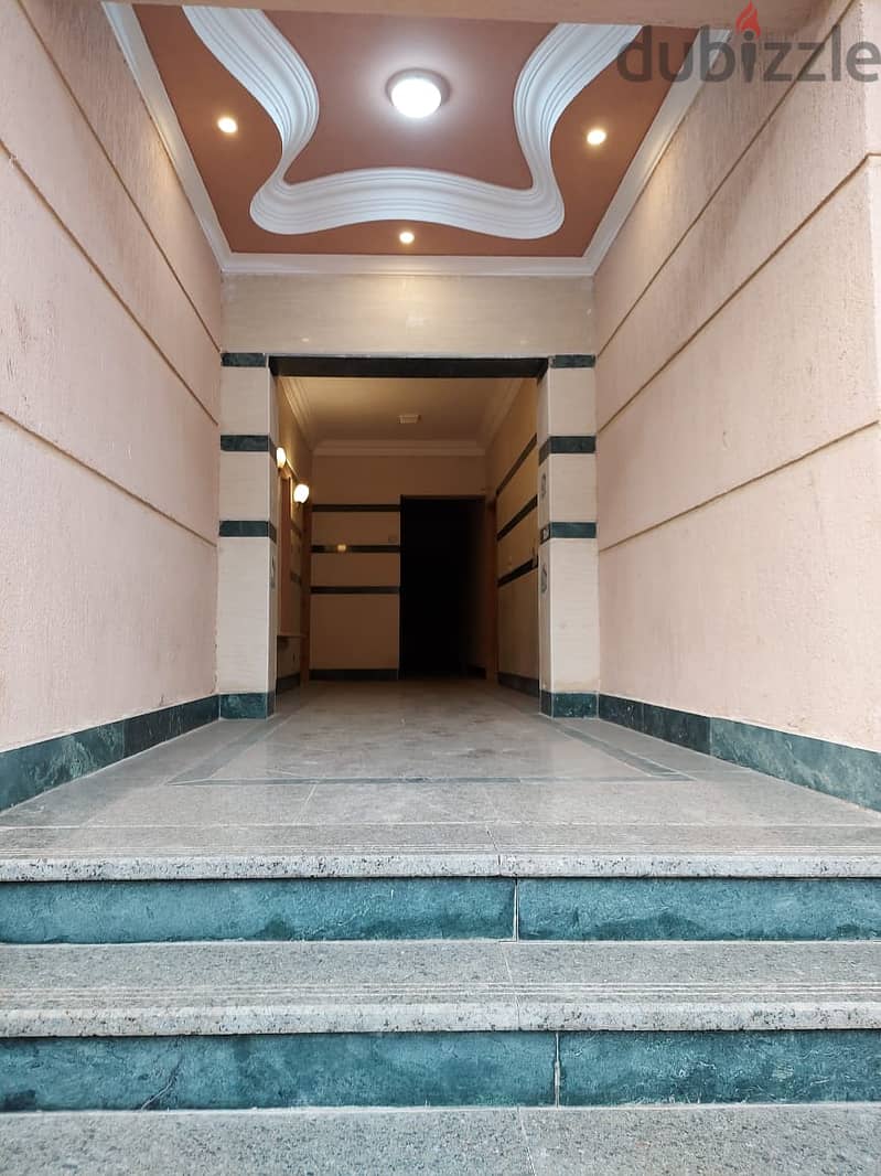 Duplex apartment for sale in Shorouk, 316 meters, directly from the owner, immediate receipt 3