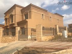 villa stand alone for sale 240m view landscape in royal meadows compound elsheikh zayed