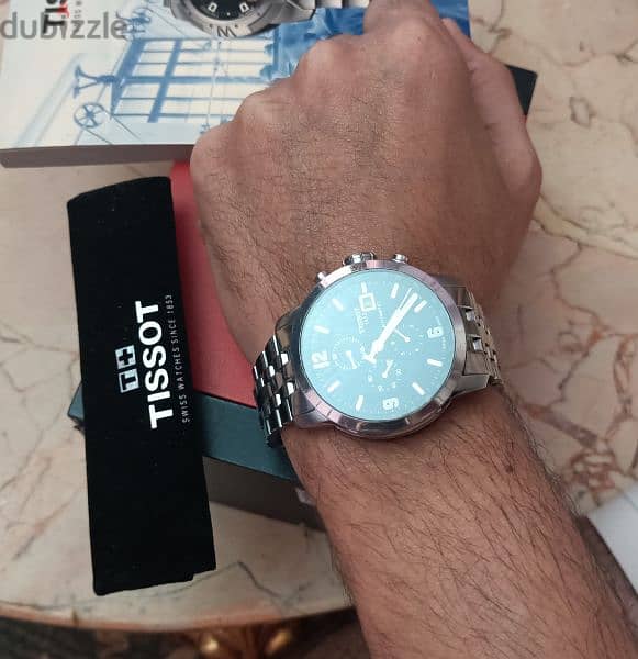 للبيع ساعه Tissot كسر زيرو بها كل محتوياتها بالوكيل 64000 مطلوب 27000 1