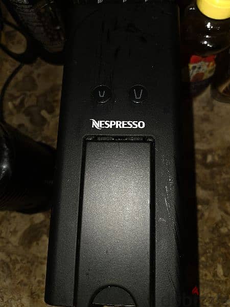 Nespresso essenza mini and Nespresso Aeroccino 3 Milk Frother 1