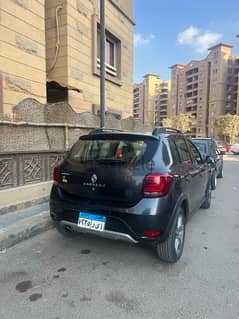 Renault Step way for rent