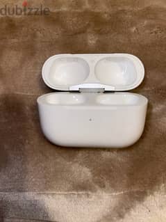 Apple Airpods Pro 1 with Magsafe Case (case and right side only)