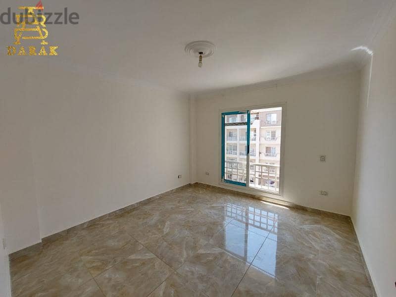 Seize the opportunity in Madinaty! A 96 sqm apartment in B7, fully finished with kitchen and appliances. 3