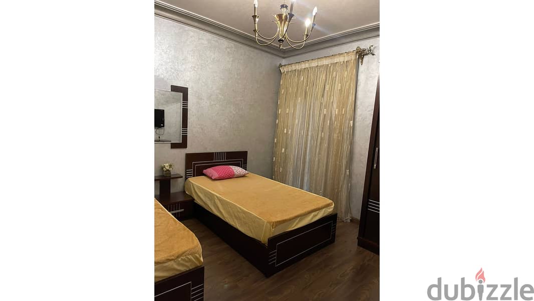شقة للايجار فيو بول في كمبوند قطامية بلازا 19